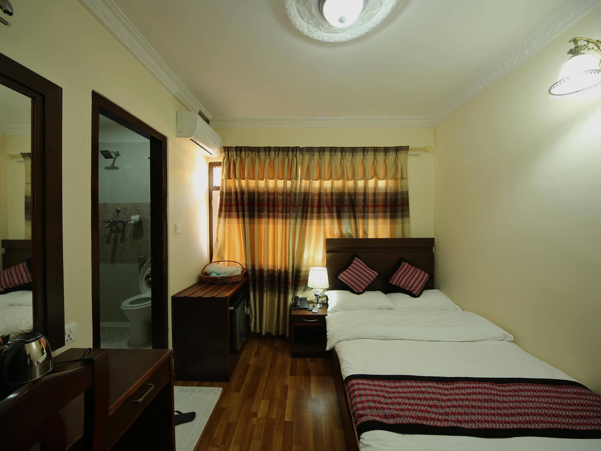Hotel Bliss International Kathmandu Luaran gambar